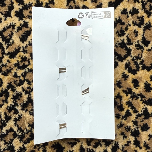 Claire’s Halloween hair clips set (NWT) - Picture 4 of 4